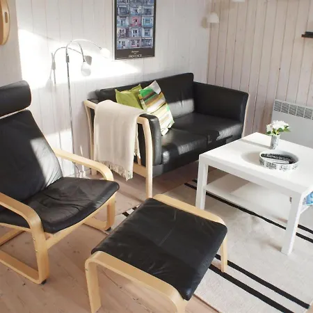 Arngerd - 450m From The Sea In Nw Jutland By Interhome Holiday home