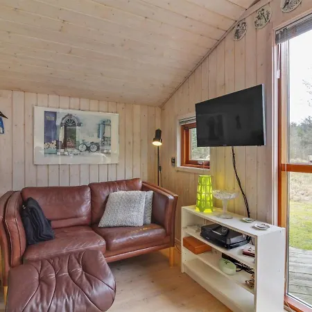 Arngerd - 450m From The Sea In Nw Jutland By Interhome