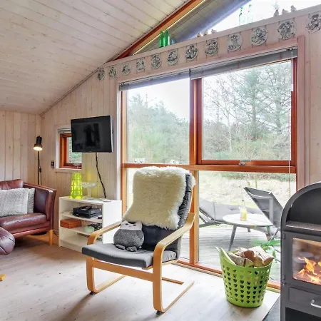 Holiday home Arngerd - 450m From The Sea In Nw Jutland By Interhome