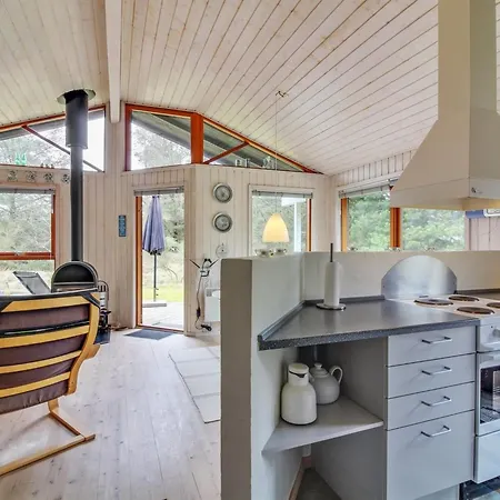 Arngerd - 450m From The Sea By Interhome