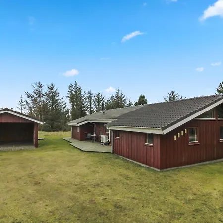 Дом отдыха Arngerd - 450m From The Sea By Interhome Лёккен